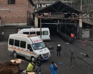 湖南最新事故爆料,多车连环相撞，现场惨烈！  第2张